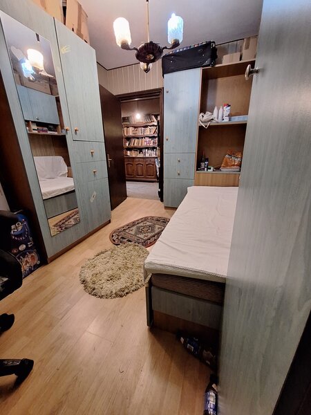 Iuliu Maniu 184 A, Militari.